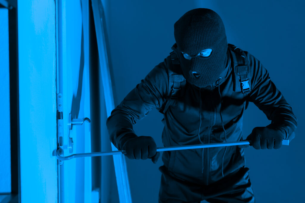 24/7 Live Video Surveillance Services In Ontario