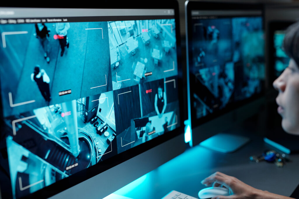 24/7 Live Video Surveillance Services In Ontario